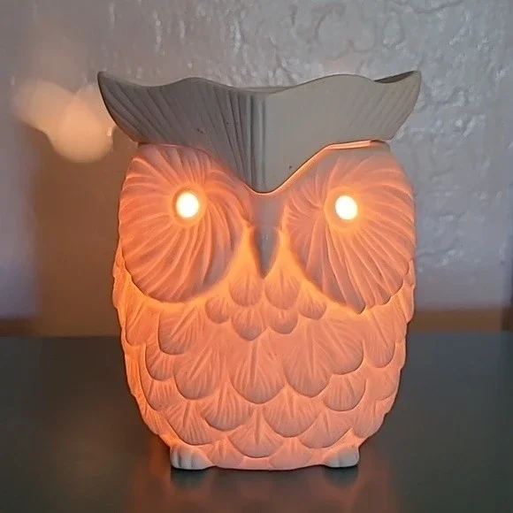 Scentsy Owl Warmer Large Wax Warmer Home Fragrance Farmhouse Nature Boho White